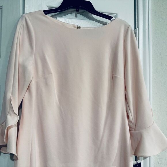 Karl Lagerfeld Paris Women's Tulip Sleeve Crepe Dress - Picture 4 of 11